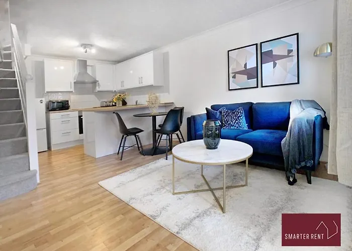 Top Cheap Hotels in Bagshot, United Kingdom