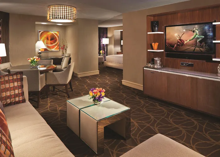 Top Monorail Hotels in Las Vegas