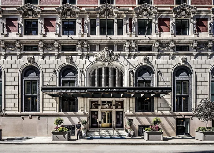 Best Themed Hotels in Chicago