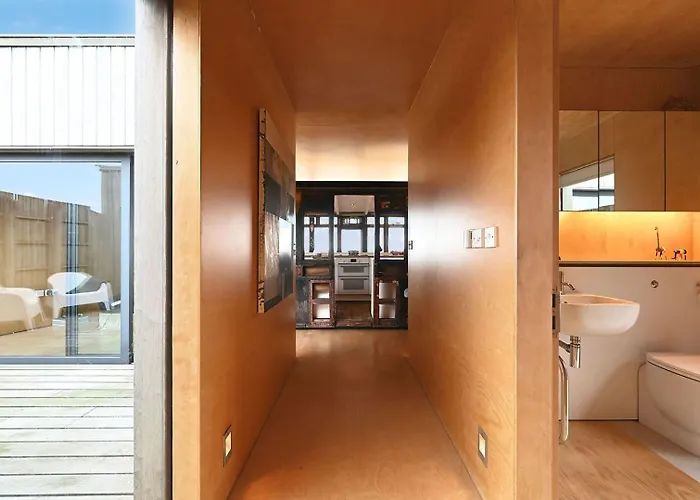 Top Hotels in the Dungeness Area