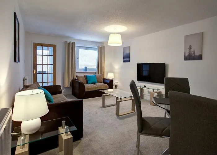 Top Hotels in Inverkeithing for a Delightful Stay