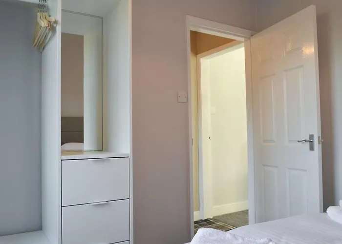 Top Boroughbridge Hotels and Cozy Inns